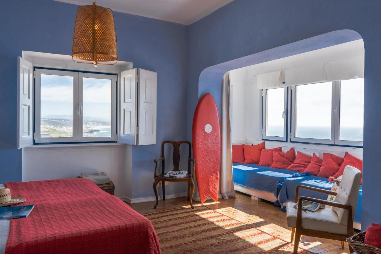 Хостел Chill In Ericeira Surf House Экстерьер фото